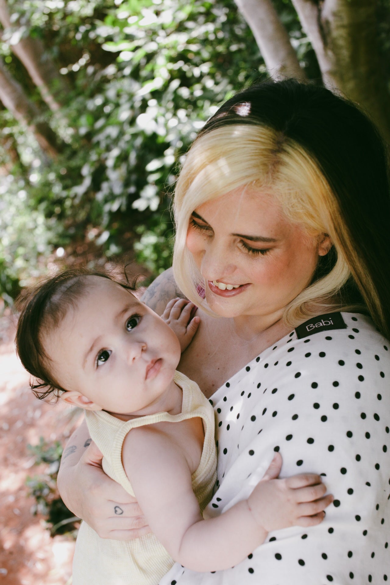 Match Babi to your outfit נקודות ומנומר